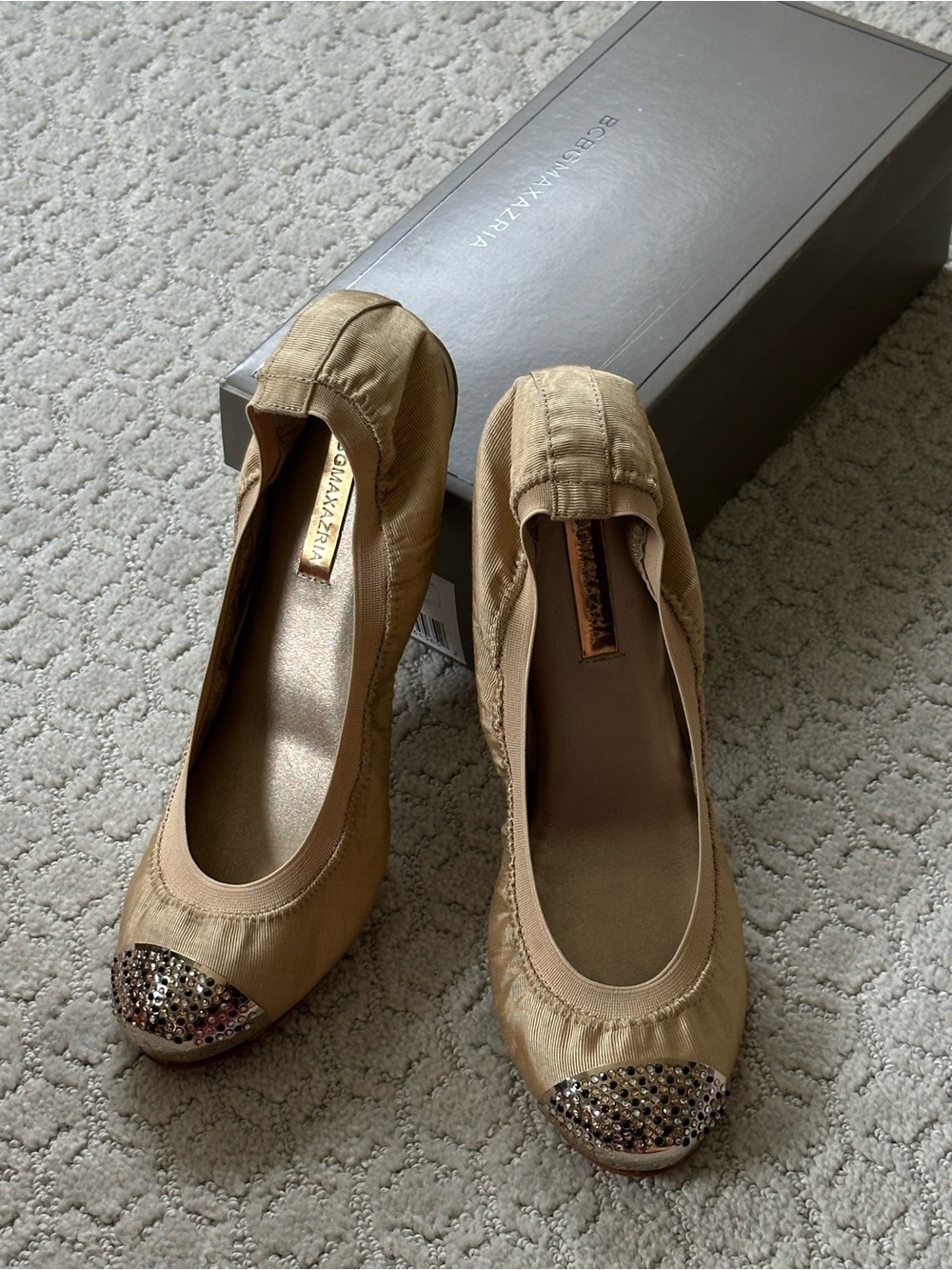 BCBGMaxAzria Champagne Gold Rhinestone Toe Ballet Flats. Size 9.5
